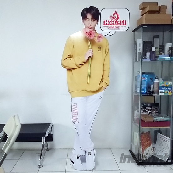   CETAK HUMAN STANDEE uk.179 x 50 JAKARTA BARAT