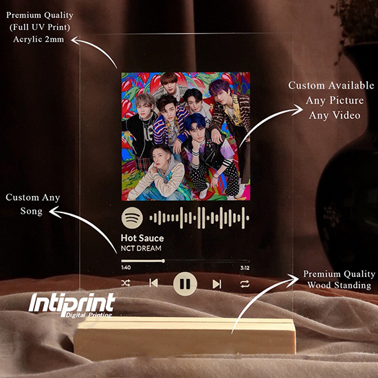 Akrilik Spotify Custom A5 +Stand Kayu
