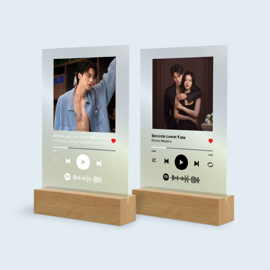Custom Acrylic Spotify Art + Stand Kayu LED Premium A4